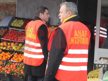 Un şef de la Antifraudă, reţinut de DNA: anunţa când se făceau controale!
